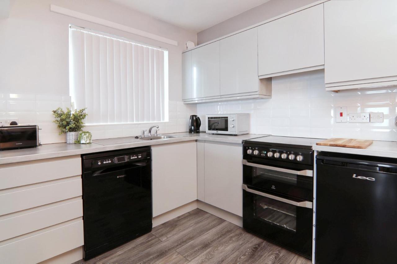 Bayview Apartments Ballygally  Екстериор снимка